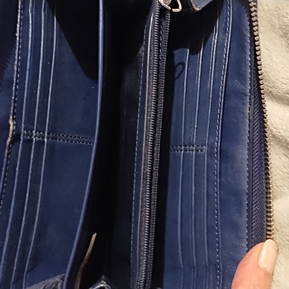 Coach long Wallet - Picture 3 of 8